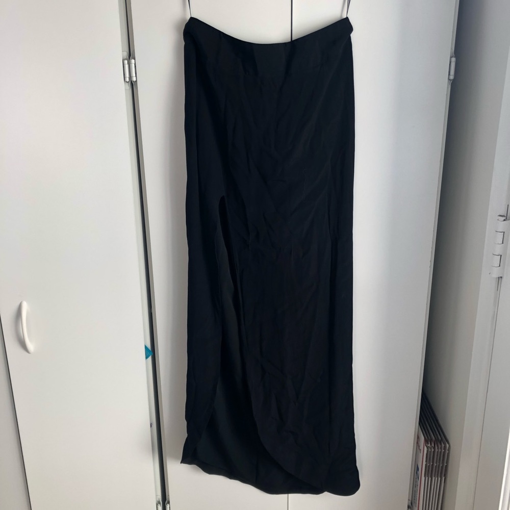 NWT Black Maxi Skirt Size 0